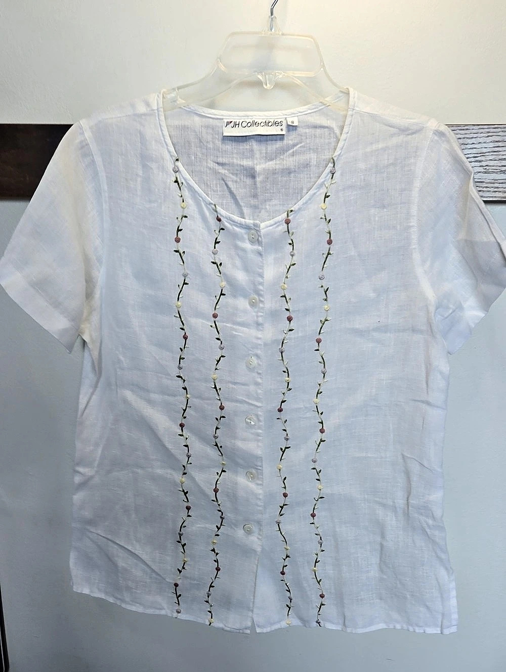 JH Collectibles Embroidered Blouse in White Size 8